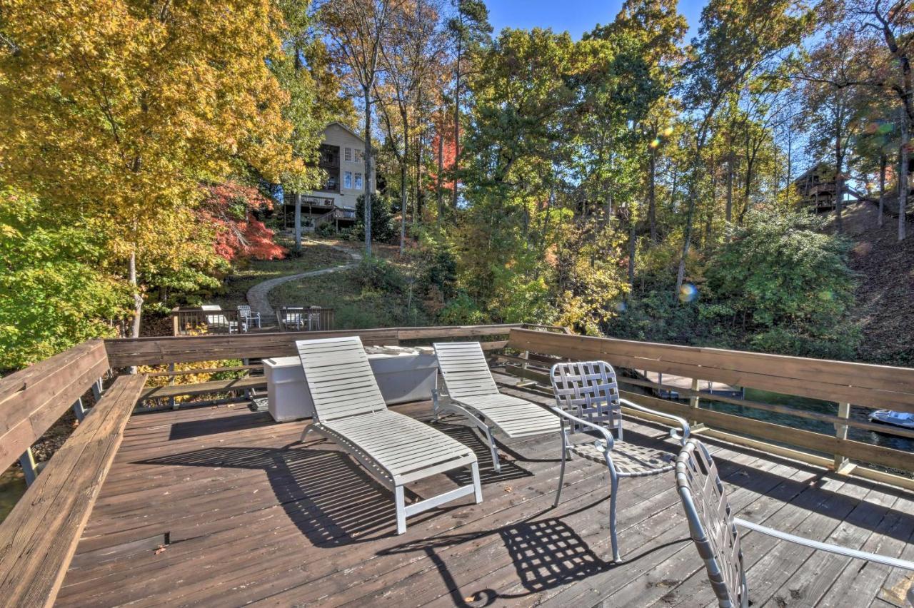 Lake Keowee Escape With Dock, Deck And Lake Access! Six Mile Exterior foto
