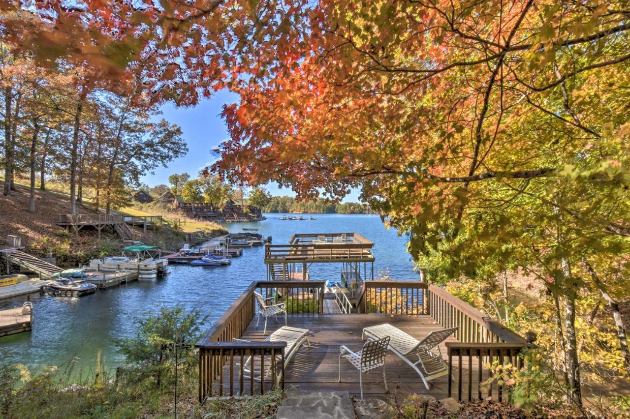 Lake Keowee Escape With Dock, Deck And Lake Access! Six Mile Exterior foto
